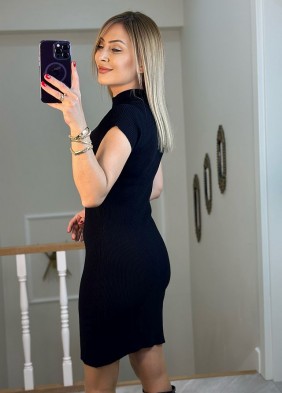 Yarım Dik Yaka Fitilli Triko Elbise-Siyah