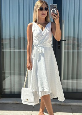 Kruvaze Model Beyaz Elbise